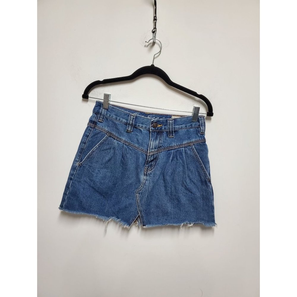 FREE PEOPLE Denim Mini Skirt Womens Size 26 Frayed Hem Pleated